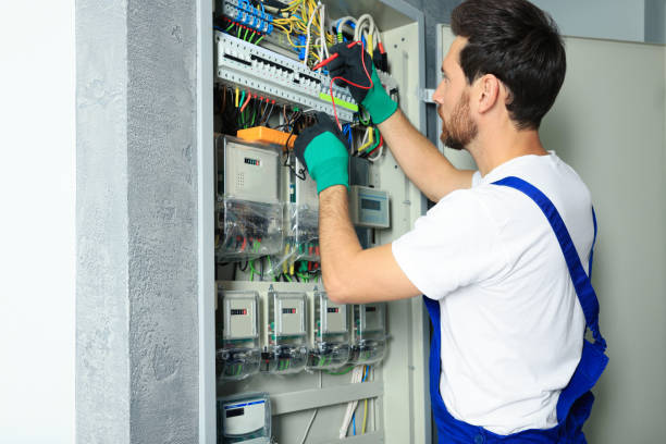 Best Electrical Contractors for Businesses  in River Oaks, TX